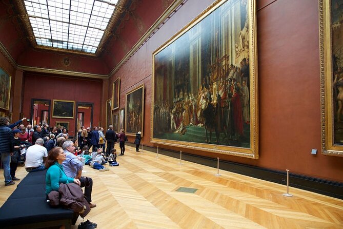 Louvre Skip The Line Guided Tour - Crowd Reality: How a Group of Up to 20 Changes Your Day