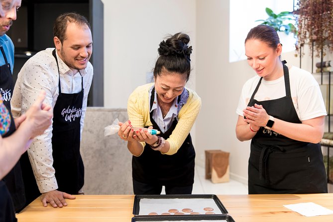 Macaron Bakery Class at Galeries Lafayette Paris - Meet your instructor: clear direction matters