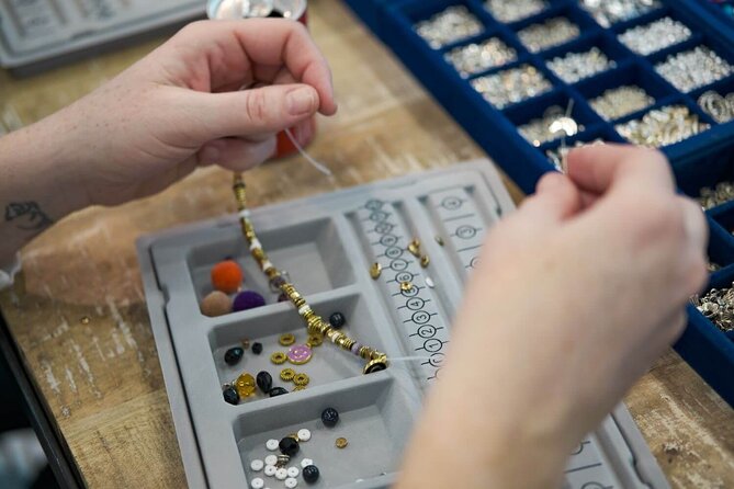 Manufacturing of Customizable Bracelets in Paris - Gift Wrap and Why This Makes a Better Souvenir