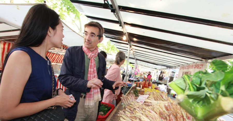 Market Visit and Cooking Class with a Parisian Chef - A Parisian chef class that starts where real French food starts
