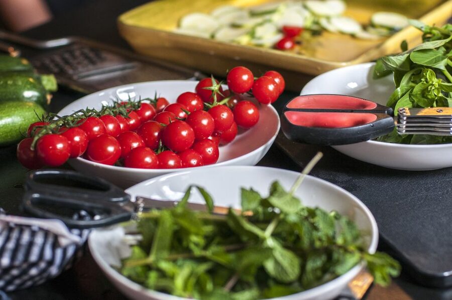Market Visit and Cooking Class with a Parisian Chef - Who this class is best for