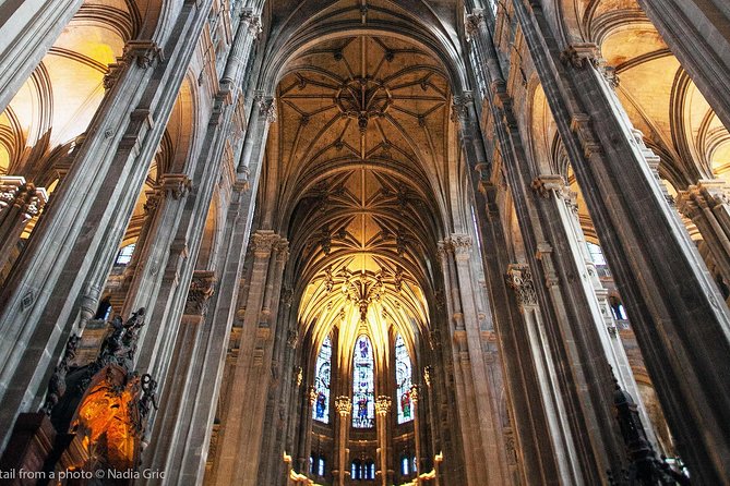 Medieval Paris Private Tour - Private group size and the art historian approach (Amy and Caroline style)