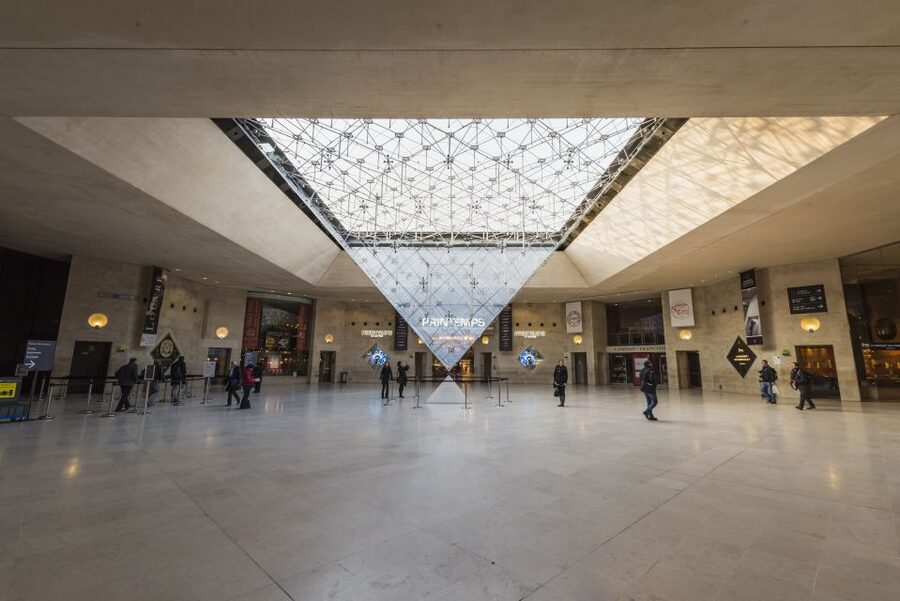 Mona Lisa & Louvre Masterpieces Tour with Reserved Access - How reserved access changes your Louvre experience