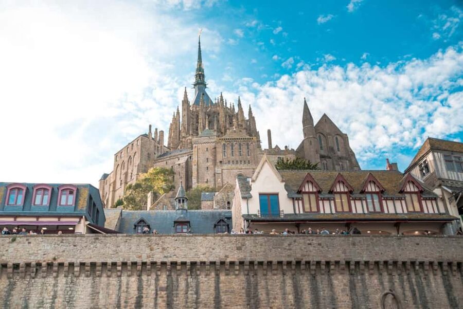 Mont Saint-Michel Small-Group Day Trip from Paris with Abbey Ticket - Abbey of Mont Saint-Michel: Ticket-Plus Access and What to Focus On