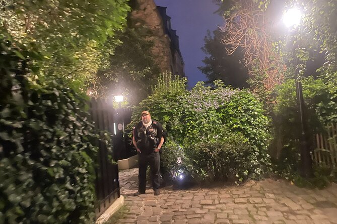 Montmarte Confidential - Hidden nightlife and why customization changes everything