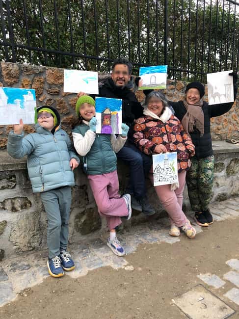 Montmarte painting session and walking tour for kids ! - Up close with the neighborhood, without the museum crowds