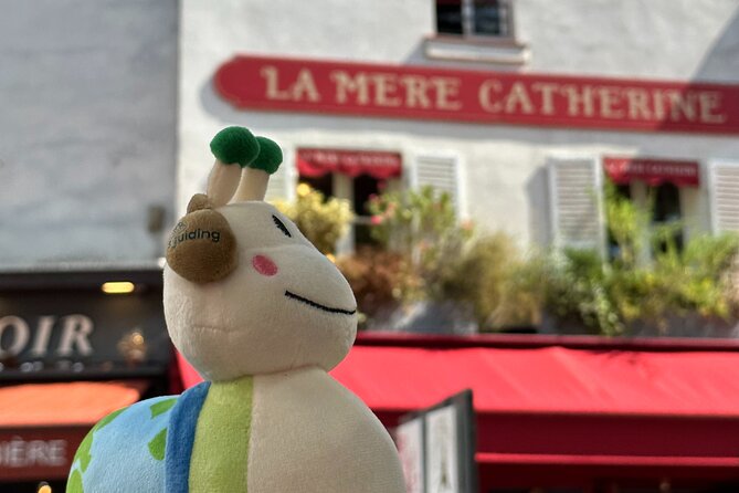 Montmartre - A Canvas of Art and History (Self-Guided audio tour) - Place du Tertre: where artists and cafés shape the mood
