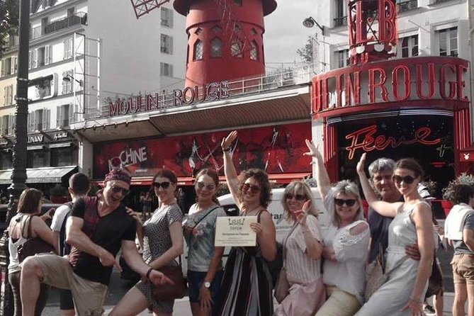 Montmartre Highlights - Bohemian Streets & Sacré-Coeur Basilica - Place du Tertre: The Small-Village Feel Inside a Big City