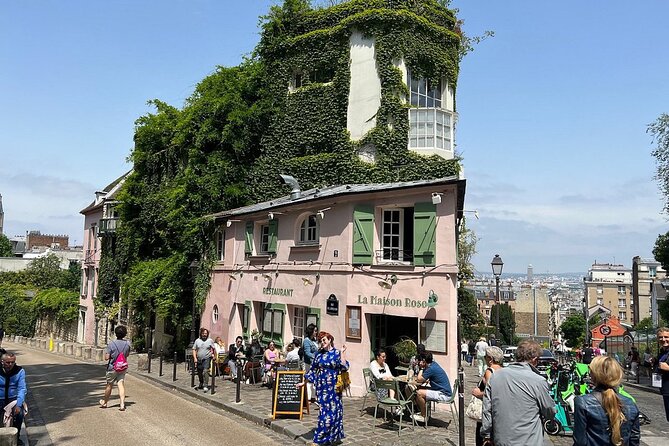 Montmartre Hill French Gourmet Food and Wine Tasting Walking Tour - Practical tips so your Montmartre walk stays fun, not annoying