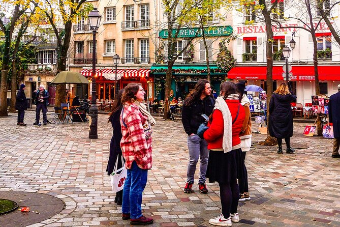 Montmartre Marvels Small Group Guided Stroll in Bohemian Paris - Montmartre Village First: Streets, Artists, and Place du Tertre