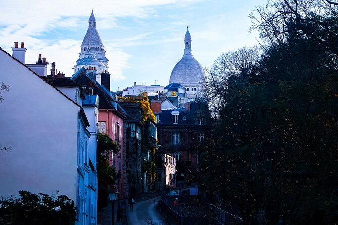 Montmartre Marvels Small Group Guided Stroll in Bohemian Paris - Au Lapin Agile and Place Dalida: Cabaret Stories and Famous Names