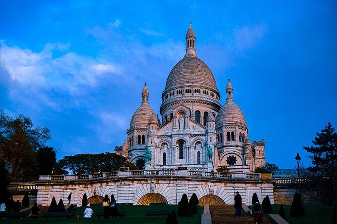 Montmartre Marvels Small Group Guided Stroll in Bohemian Paris - The Sacré-Cœur Climb and Those Big Paris Views