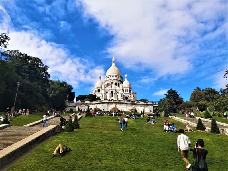 Montmartre : private family tour - Why Montmartre works well for families (and why you might want a guide)