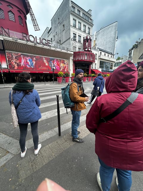 Montmartre Walking Tour: A Journey Through Art and History - Meeting point at Place Blanche, and how to start without stress