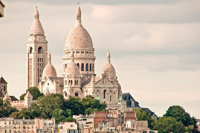 Montmartre Walking Tour Cultural Charm and Tasty Treats - Key highlights to look for