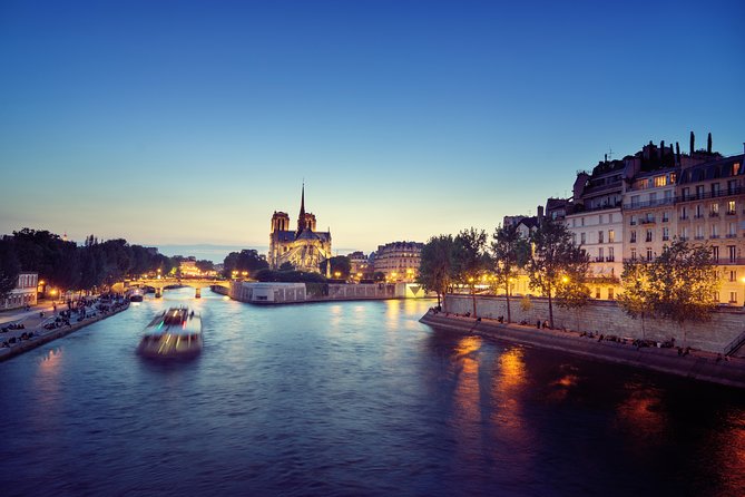 Moulin Rouge Show with Champagne and Seine River Cruise Ticket - The landmarks you will actually notice from the boat