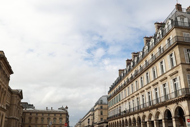 Neoclassical Paris Architecture 2-Hour Private Walking Tour - Stop 4: Jardin des Tuileries, royal garden logic from a neoclassical angle
