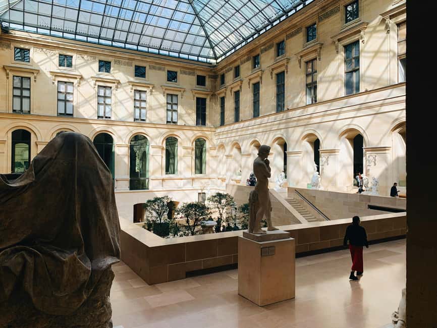 Night at the Louvre Museum: 6-people Max Guided Exploration - Tips to get the most from a night visit