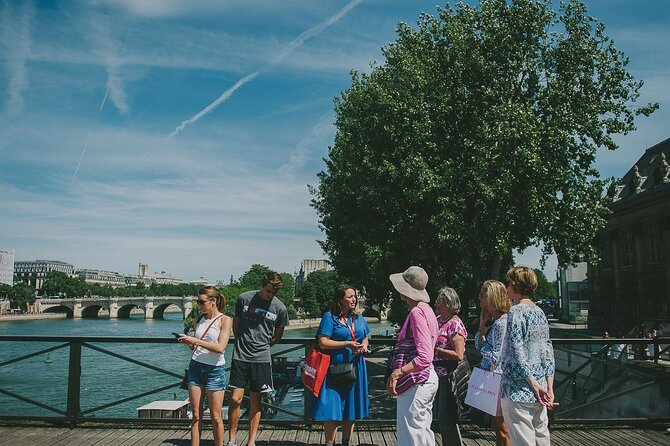 Night Out in Paris: Boho Vibes & City Lights - Notre Dame photo time and the wish-for-Paris moment