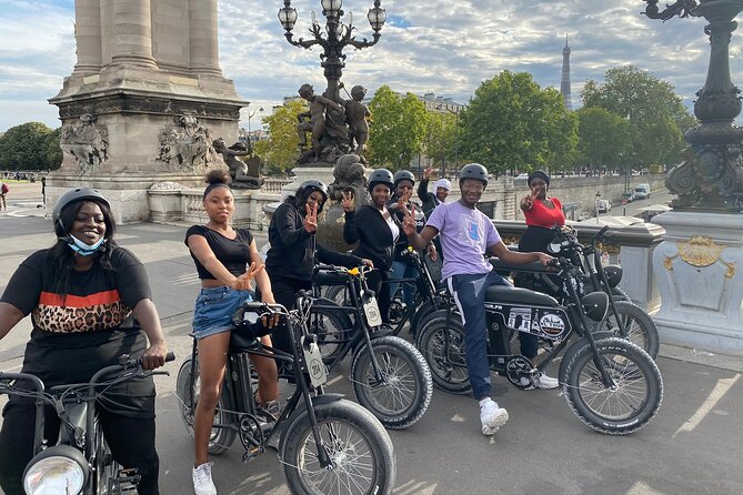 Night / Sunset Tour of Paris in Electric Bike - Carrousel du Louvre, Île Saint-Louis, and the Heart of “Old Paris” Views