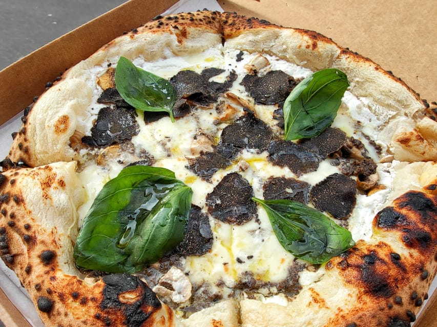 No Diet Club - A selection of the best pizzas in Paris ! - The guide experience: French, English, and genuinely fun energy