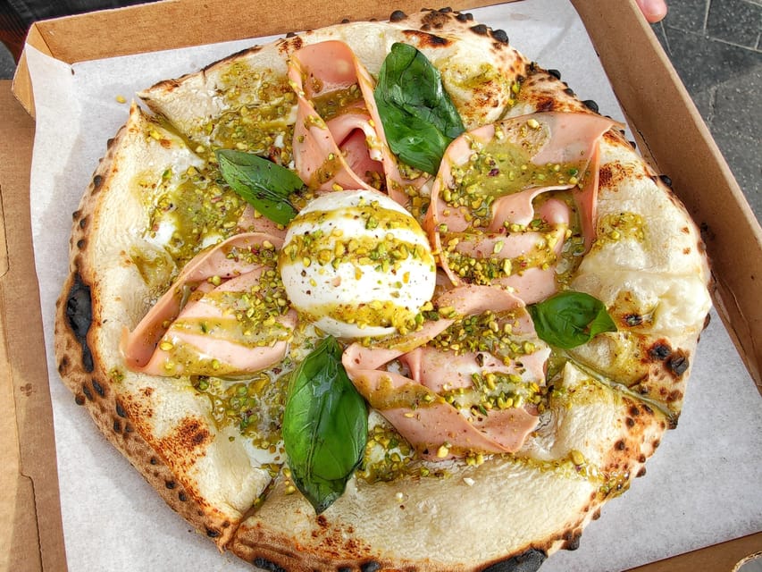 No Diet Club - A selection of the best pizzas in Paris ! - The cheese factor: how to enjoy the melt without overdoing it