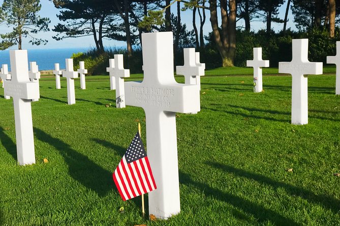 Normandy D-Day Beaches Private Day Trip with American Cemetery & Omaha Beach - Longues-sur-Mer battery: seeing the Atlantic Wall in one place