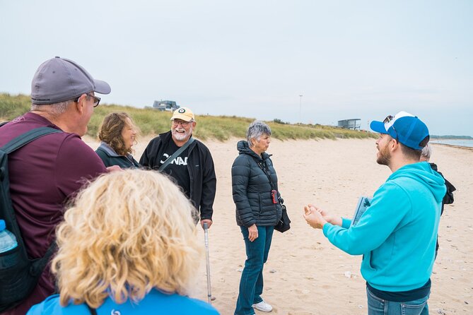 Normandy D-Day Beaches with Juno Beach, bunkers & Canadian Cemetery from Paris - Courseulles-sur-Mer lunch break: use the hour wisely
