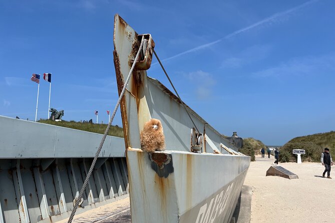 Normandy D-day landing beaches & Caen Memorial Private Tour - Caen Memorial de Caen: setting the tone at Sword Beach country