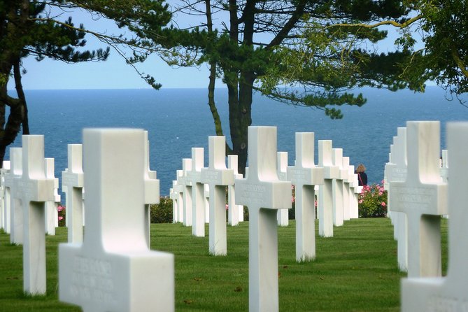 Normandy D-Day Landing Beaches Guided Tour from Paris by minivan - Omaha Beach: seeing the coastline with Operation Overlord in mind