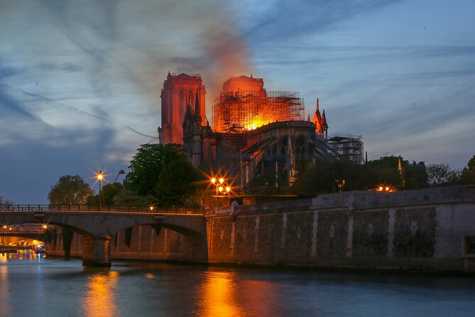 Notre Dame Cathedral: Exterior Guided Tour & Unscheduled Access - A One-Hour Notre-Dame Walk Focused on What You Can See