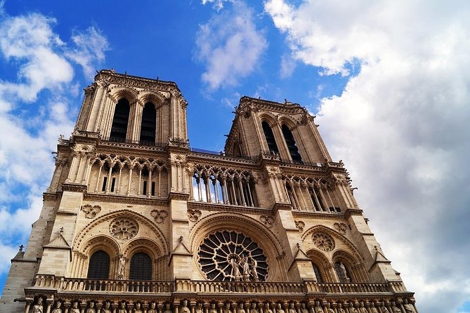 Notre Dame interior and Sainte Chapelle Private Tour - Stop 1: Ile de la Cité, where Paris starts 2,000 years back