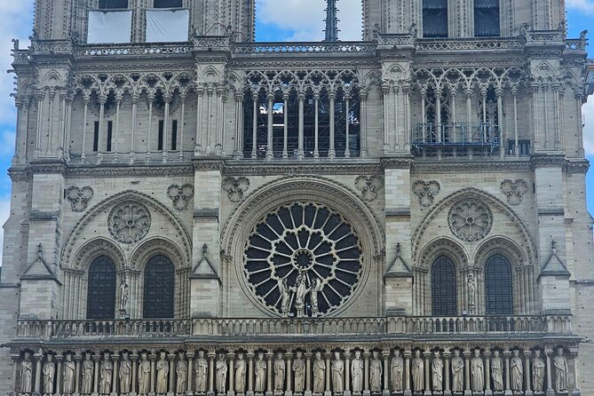 Notre Dame Outdoor Walking Tour and Entrance to Sainte Chapelle - Practical Logistics: Start Early, Stay Flexible, Bring the Right Mindset