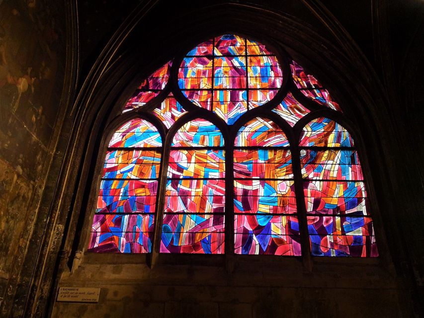 Notre-Dame Outside Île de la Cité & St Severin Private Tour - Île de la Cité on foot, the heart of Paris in real time