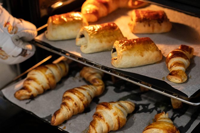 Ohlala Croissants in Paris! - Getting there: near transit, but plan for the alley entrance