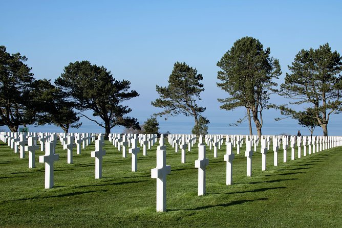 OMAHA Beach - Day trip from Paris to Normandy in a small group (3/7 pax) - Memorials tied to WN62: how the defense line connects to the shoreline