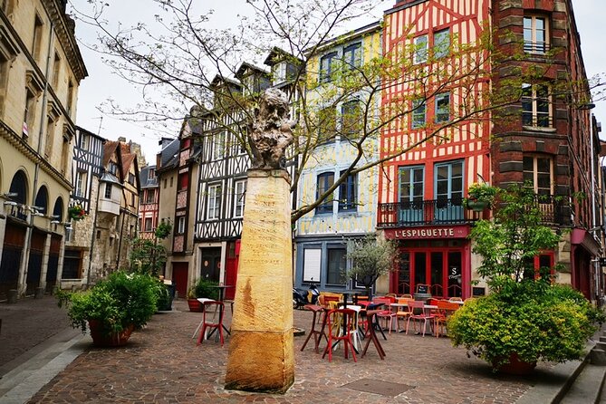On the footsteps of Joan of Arc - Private day trip to Rouen - The Historial Jeanne d’Arc Show: 90 Minutes That Connect the Dots