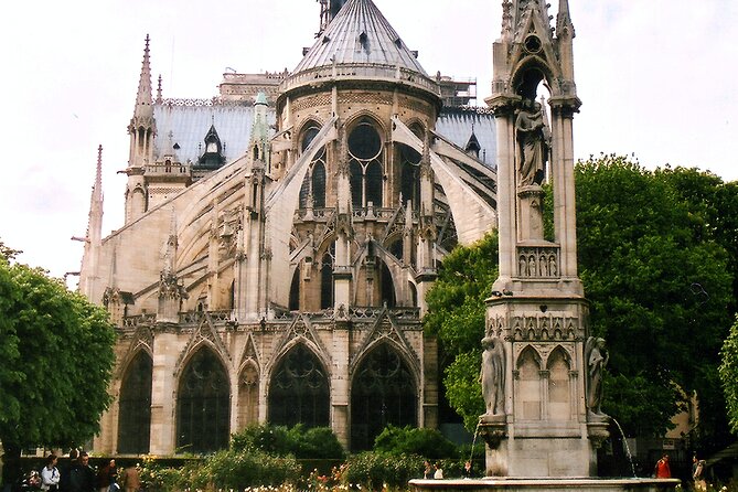 Outdoor Notre-Dame walking Tour with Sainte-Chapelle Entry - Sainte-Chapelle Entry: Your Ticketed Prize