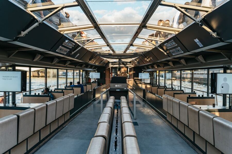 Paris: 1-Hour Sightseeing Cruise and 3-Course Bistro Dinner - Bateaux Parisiens Seino Vision, how the 1-hour cruise feels