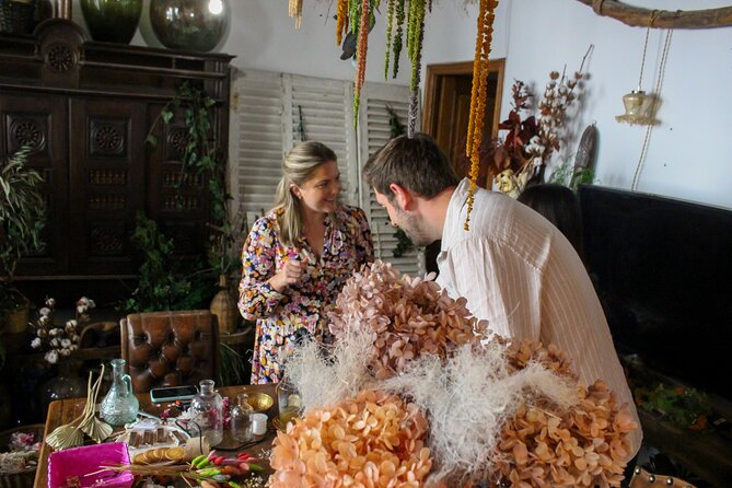 Paris 1e: Drinking Candles Workshop - Paris 1e Candle Workshop Price and Value (What You Get for $75.86)
