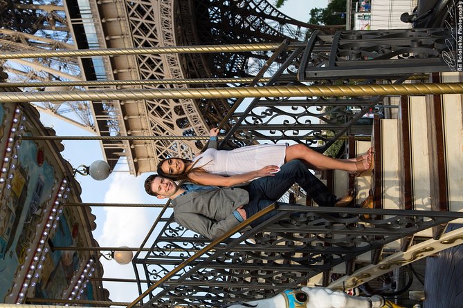 Paris 2-Hour Eiffel Tower Walking Tour with Professional Photo Shoot - Light, Start Times, and How to Avoid Regret
