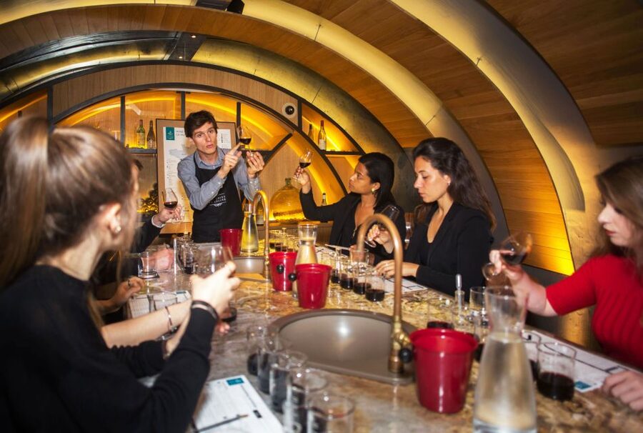 Paris: 2-Hour Wine Making Workshop - Where You’ll Spend Your Time: Exclusive Cellars and a Quiet Lesson Pace