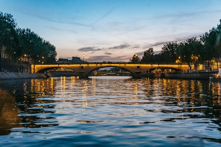 Paris : 3-Course Gourmet Dinner Cruise on Seine River - Who this is best for, and who should consider something else