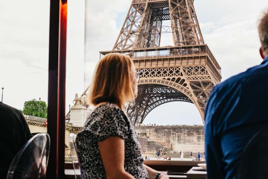 Paris: 3-Course Italian Meal Seine Cruise - The small annoyances I’d plan for