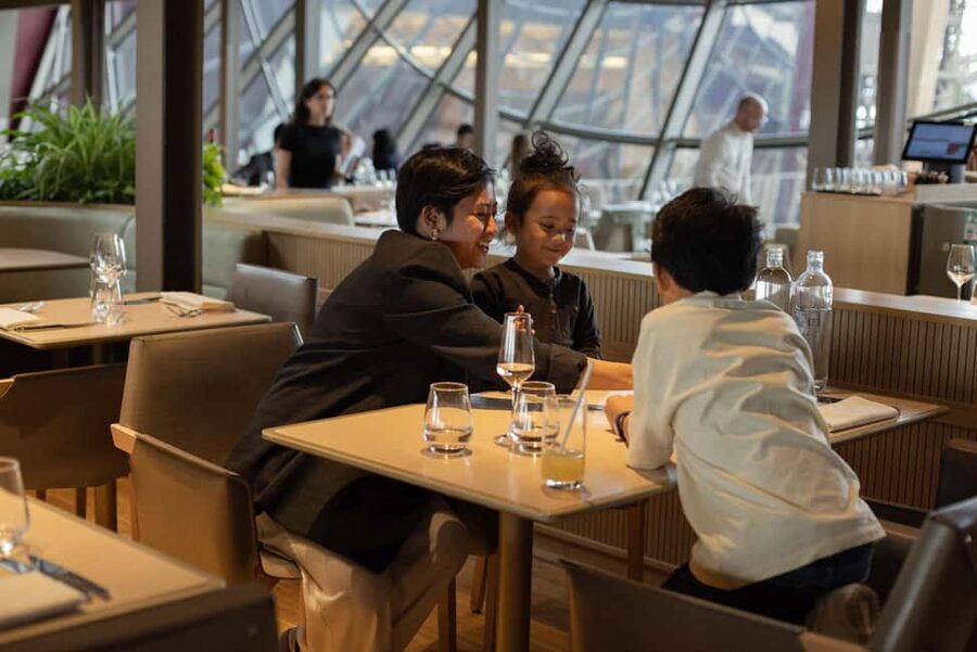 Paris: 3-Course Lunch at Eiffel Tower's Madame Brasserie - Security, Lift Tickets, and Assigned Seating: the logistics that affect comfort