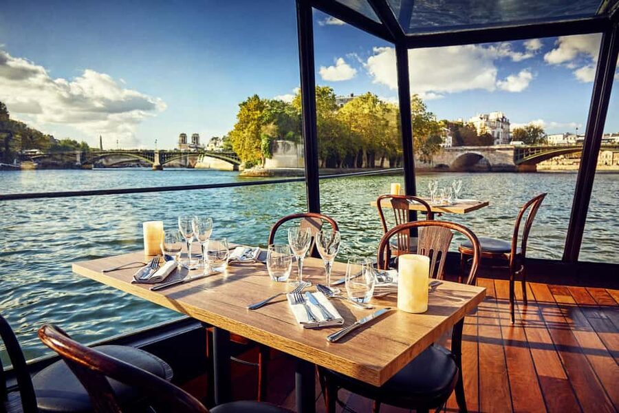 Paris: 3-Course Lunch Cruise on the River Seine - Price and Value: What $80 Buys You on the Seine