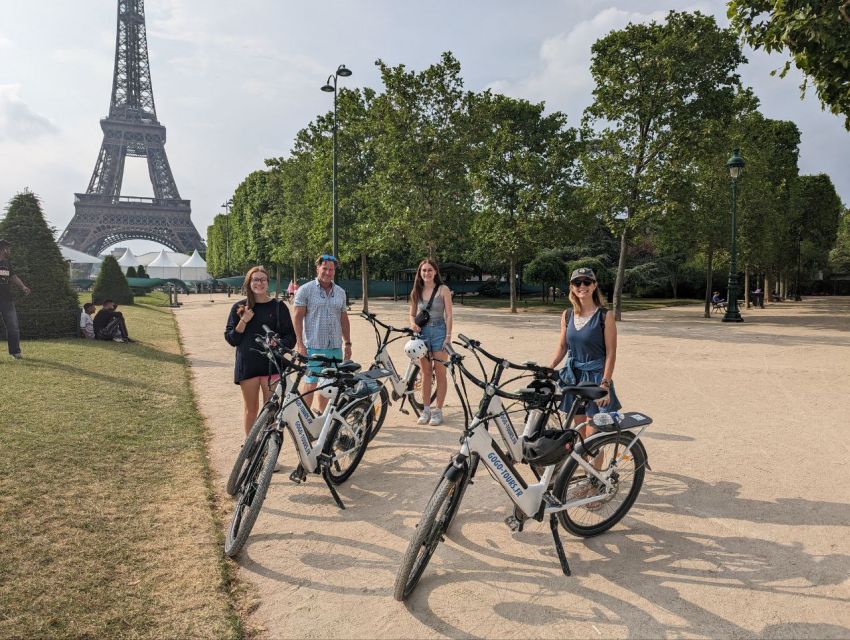 Paris: Afternoon E-Bike Guided Small Group Tour - Champs-Élysées to Petit Palais and Grand Palais: Paris at full volume