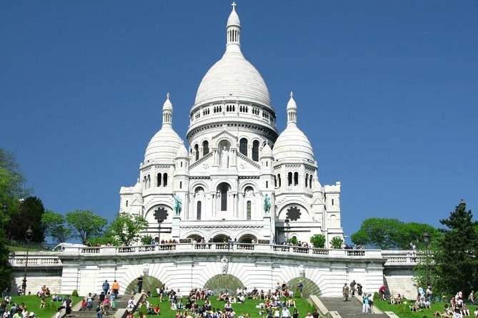 Paris Airport CDG Arrival Private Transfer to Paris by Luxury Van - Who this transfer suits best, and who should rethink it
