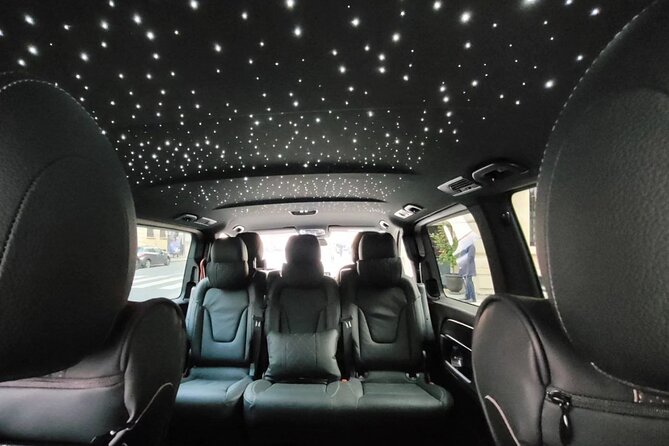 Paris Airport (CDG/ORLY) Transfer Minivan From or To Paris 1way - The Drive From CDG or ORLY to Your Hotel or Private Apartment