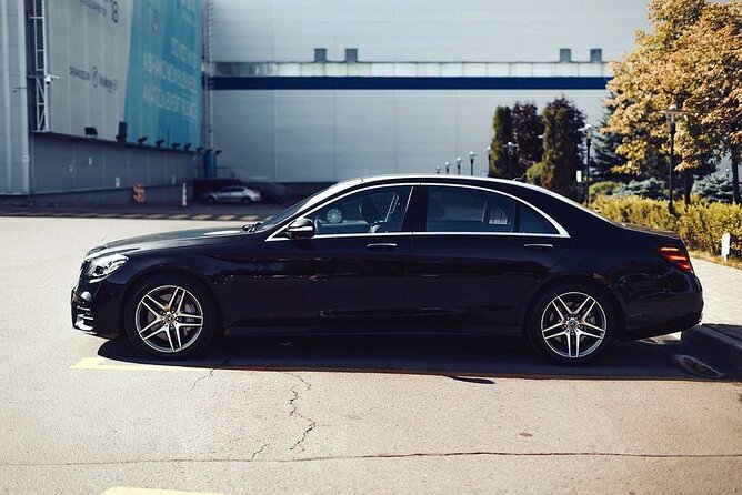 Paris Airport Transfer Service - Meet-and-Greet That Actually Finds You in Arrivals